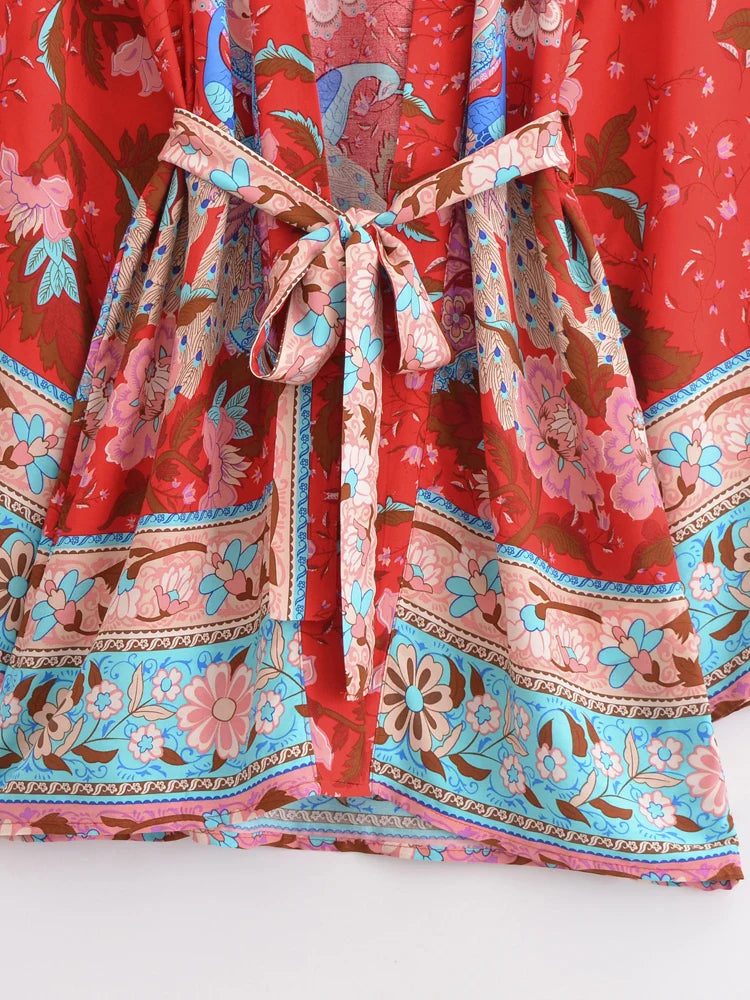 Boho Short Robe – “Sweet Vintage” Pink Floral Kimono Beach Cover-Up for Women