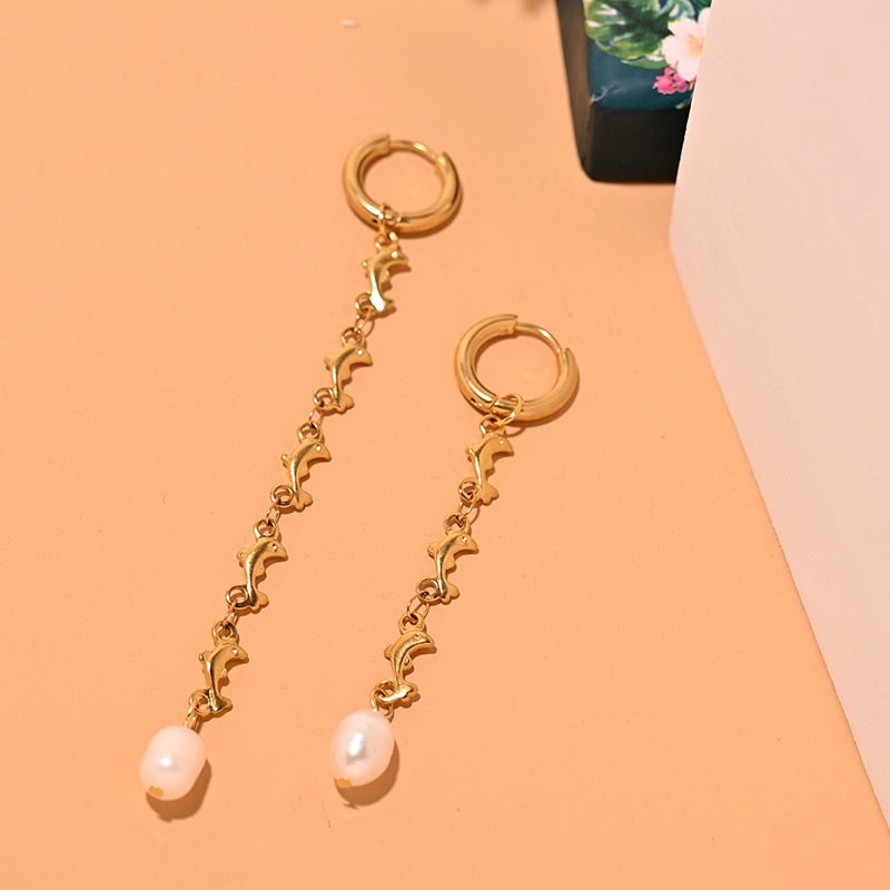 Boho Earrings, Dangle Earrings, Peal with Gold Chain